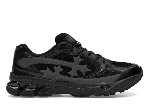 Bravest Studios Kross Kountry Runner Triple Black